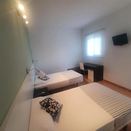 Hostal Ayamonte Los Mellizos Экстерьер фото